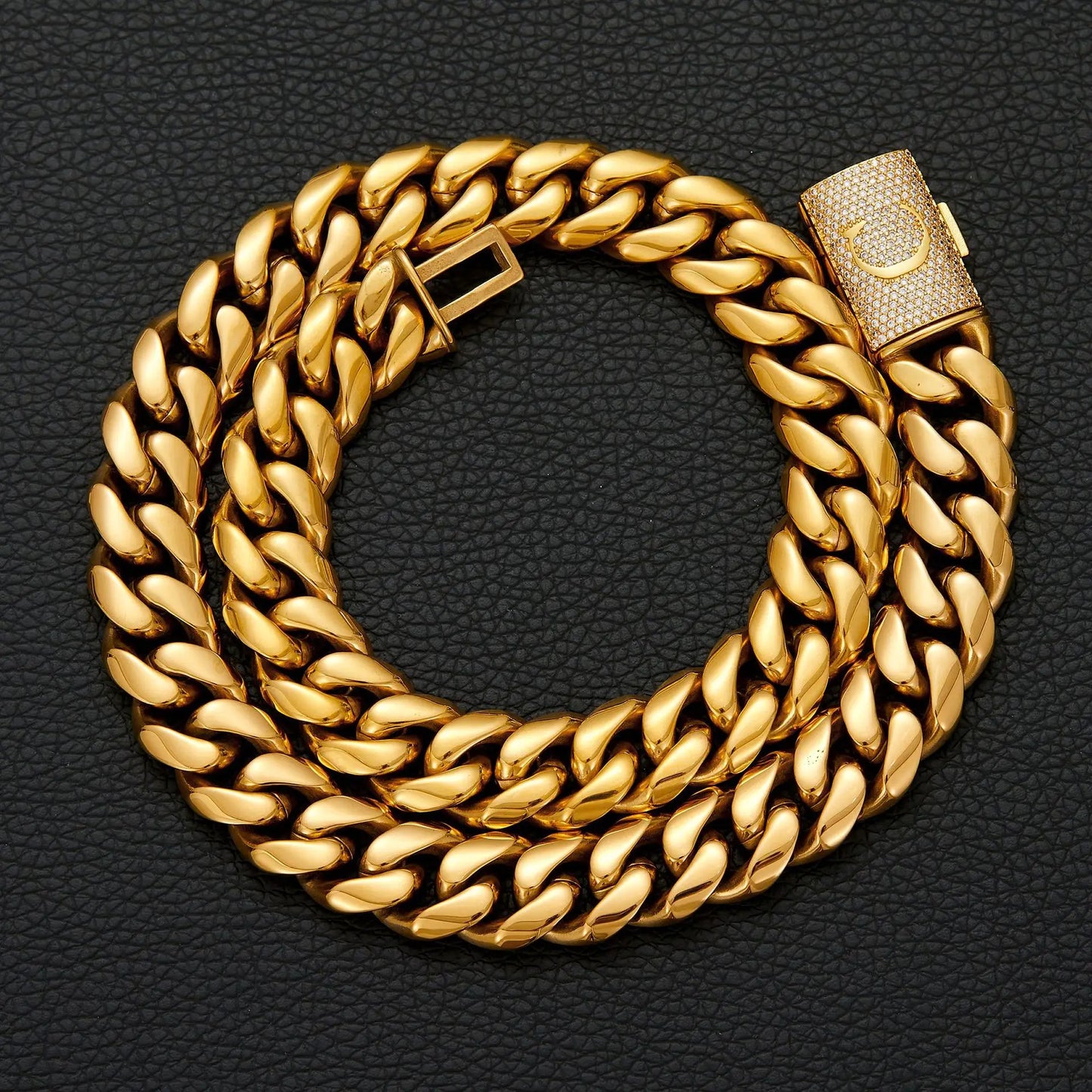 Trendy 18K Gold Stainless Steel Men's Necklace with 26 English Letters & Flip Clasp 14mm Cuban Link Chain Party Gifts